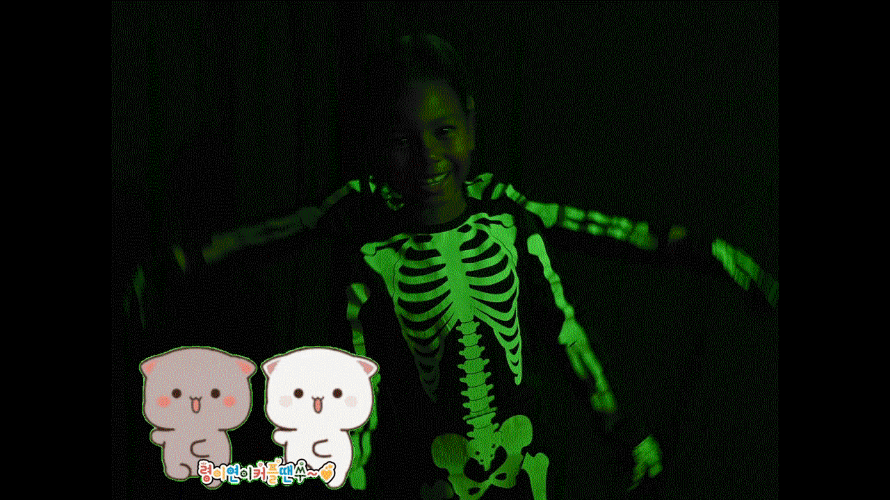 2025-12-09 Kitty Chorus Line